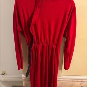 Elegant Red Long-Sleeve Dress
